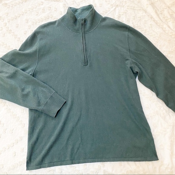 The North Face Quarter Zip Sweater - Picture 1 of 9